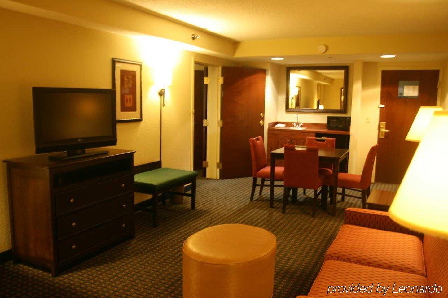 Hampton Inn Princeton Room photo